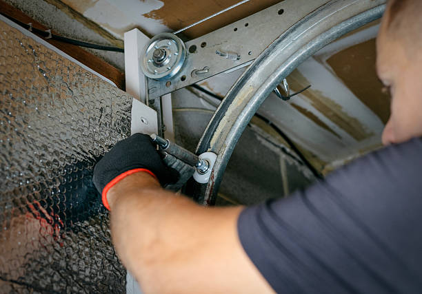 Affordable Garage Door Roller Replacement solutions in Boulder Hill, IL